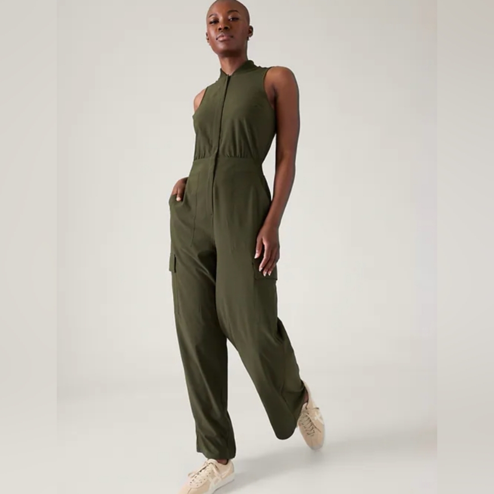 Athleta Brooklyn Utility Jumpsuit Olive Green Size 4 Cargo Travel Athleisure - Picture 2 of 7